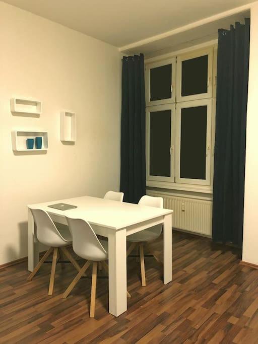 750 Sft Lovely Apartment In Central Berlin Mitte 외부 사진